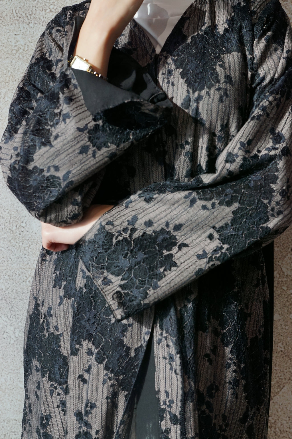 Taupe Noir Abaya