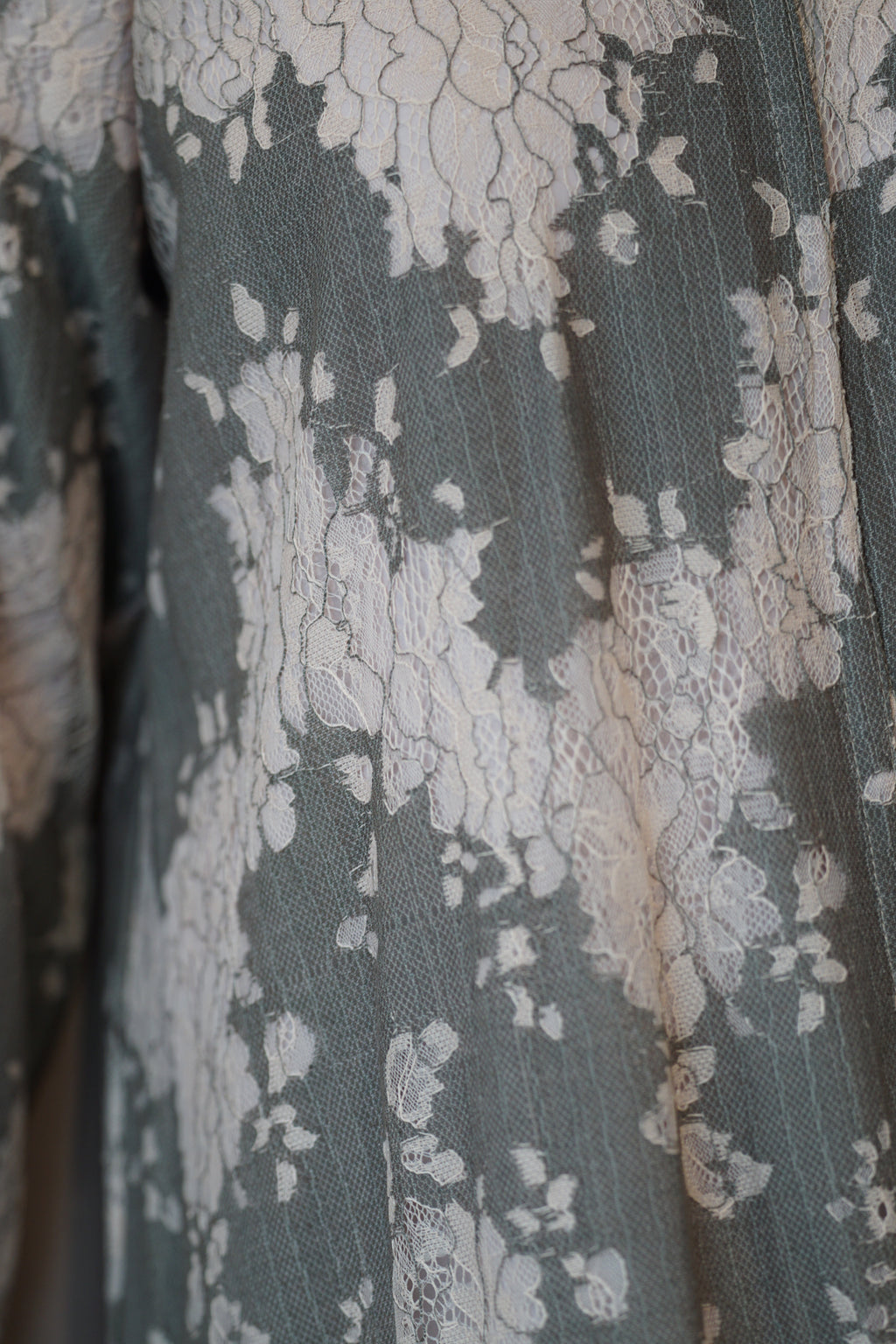 Mocha Bloom Abaya